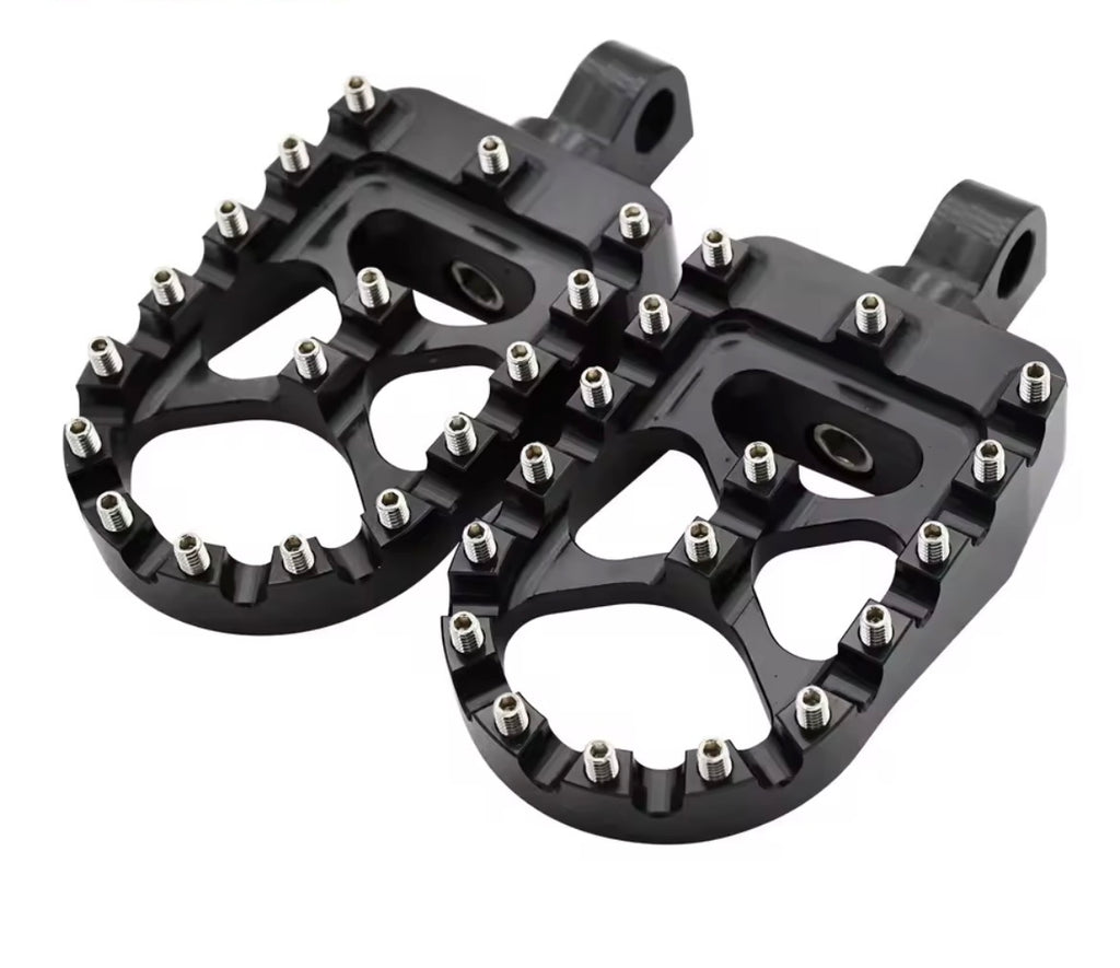 Upgraded grippy pegs with mounting